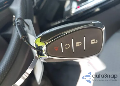 2024 Chevrolet Trax Fwd Lt z USA, uszkodzony, nr VIN KL77LHE25RC229412